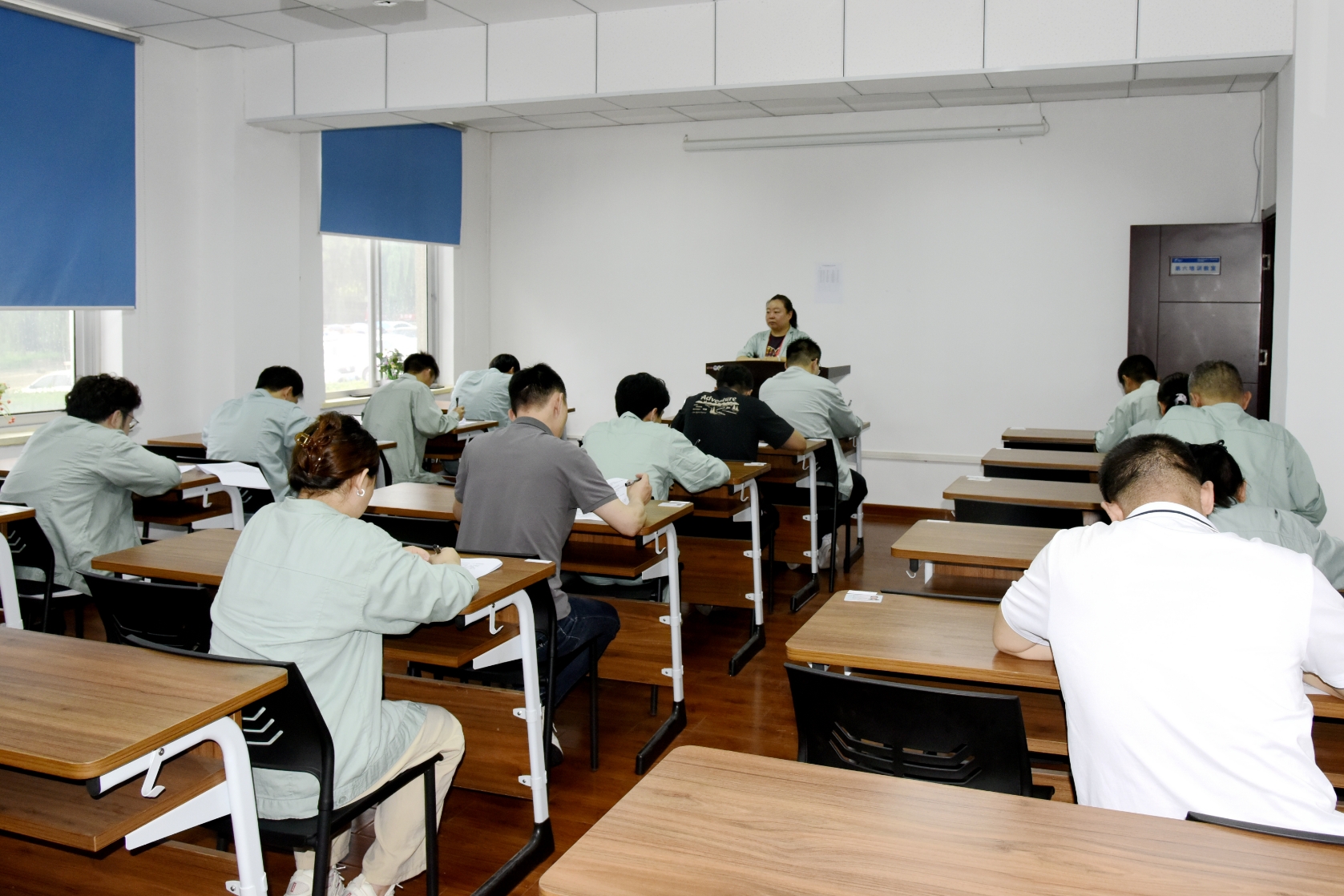 1721606372105406.jpg 1721606372105406.jpg